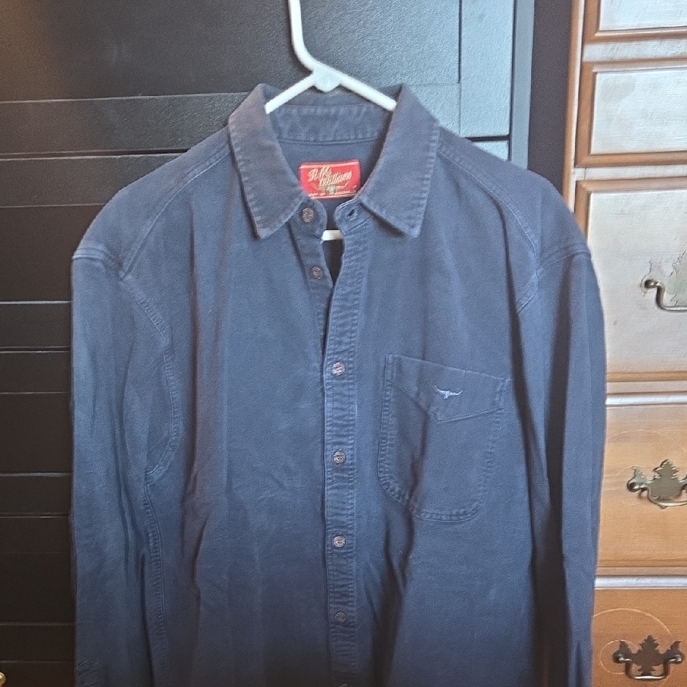 R.M. Williams Men's Navy Casual Button-Down Shirt